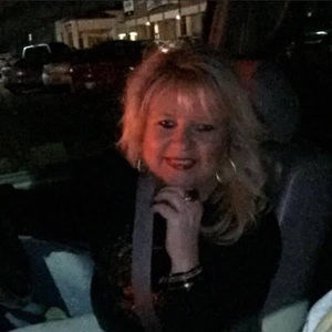 Meet your Posher, Glenna